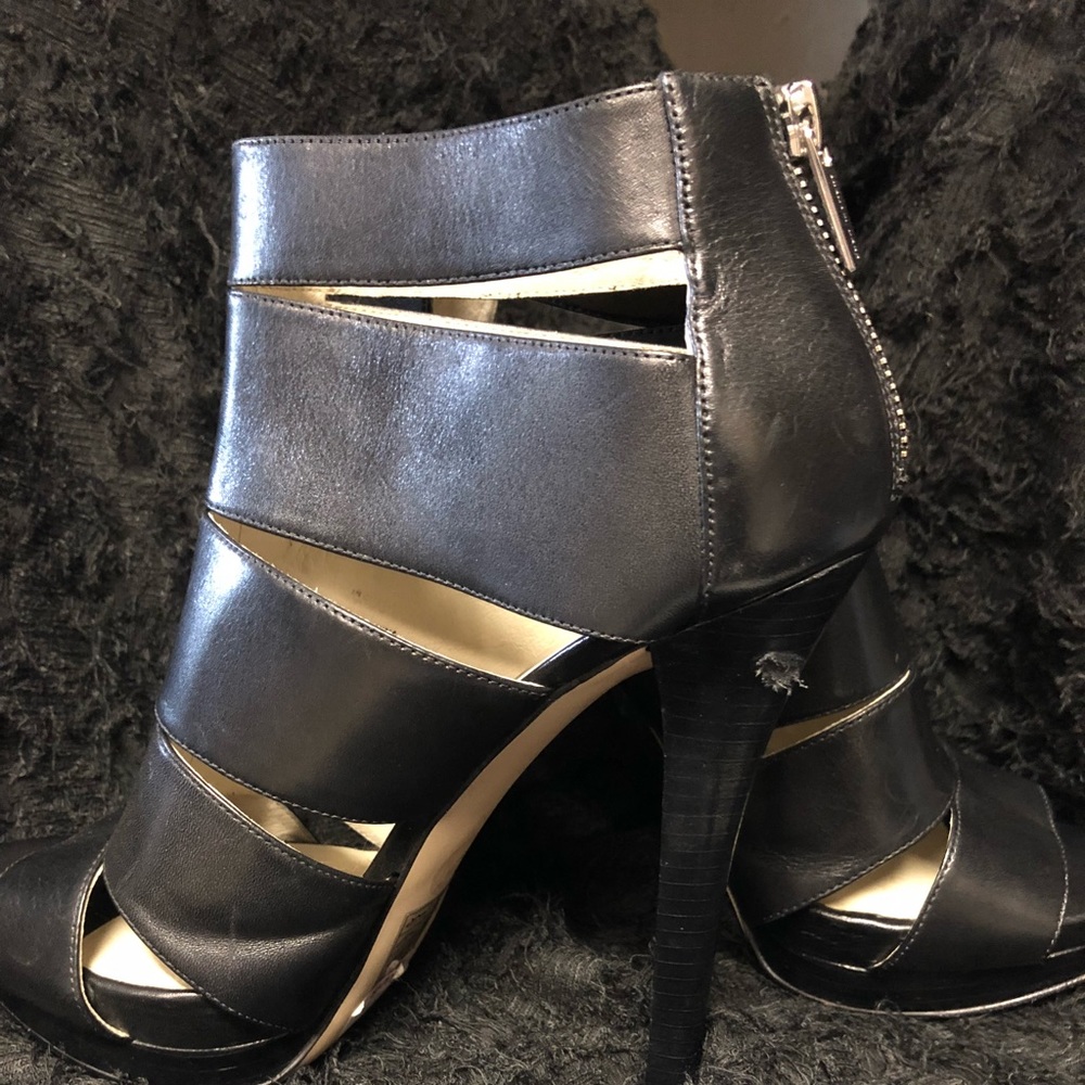 Michael Kors Heels, only ever tried on - size 10m - Picture 7 of 8